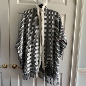 Gray & Cream Cozy Wrap w/Fringe